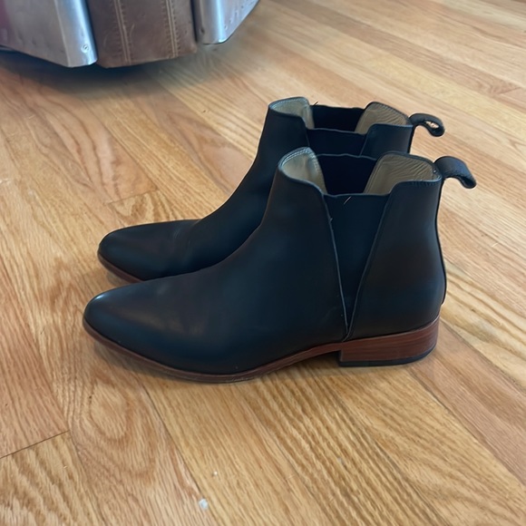 Nisolo Everyday Chelsea - Picture 3 of 5